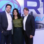 Vitor Bauab e Luciana Fernandes, do M&E, com Ricardo Amaral, da R11