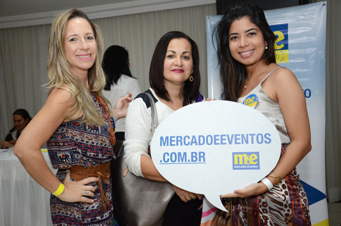 Adriana Carla Sá Barreto, Patrícia Agenes de Souza, e Bruna Monteiro, da Alfândega Viagens e Turismo Adriana Carla Sá Barreto, Patrícia Agenes de Souza, e Bruna Monteiro, da Alfândega Viagens e Turismo