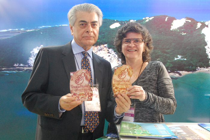 Alberto Alves, ministro do Turismo do Brasil, e Aninha Costa, presidente da Emprotur Rio Grande do Sul