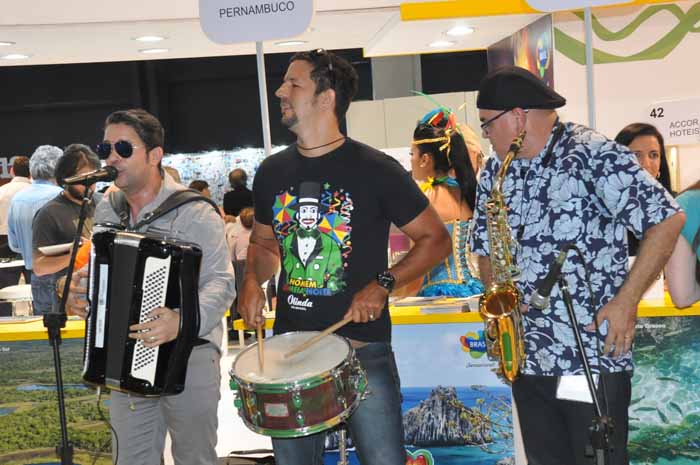 Além do frevo teve música ao vivo em Pernambuco