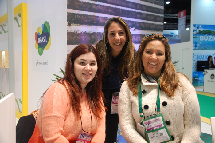 Analia Veron, da Tour Medal, com Flávia Morgado e Danyelle Zagoto, da Tour Med