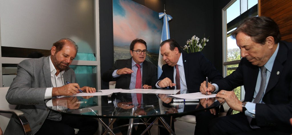 Assinatura de carta de intenção para cooperação entre Brasil e Argentina