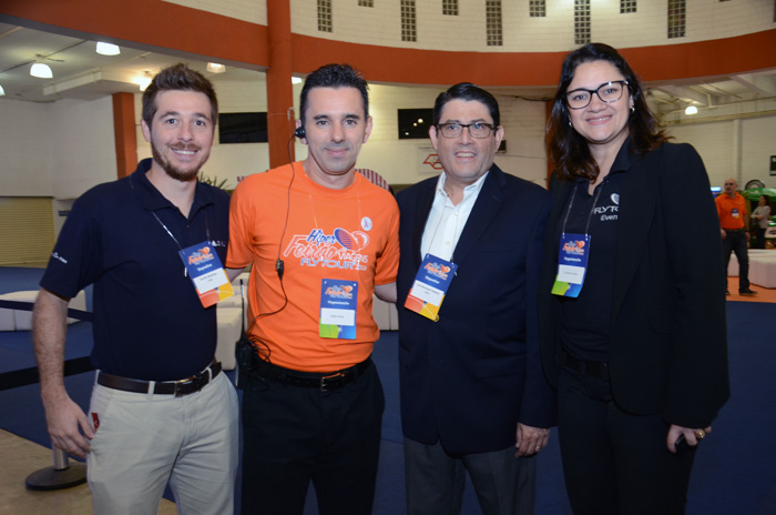 Danilo Barbizan, da Delta, Fabio Rossi, da Flytour, Luiz Teixeira, da Delta, e Luciane Florio, da Flytour Eventos Danilo Barbizan, da Delta, Fabio Rossi, da Flytour, Luiz Teixeira, da Delta, e Luciane Florio, da Flytour Eventos