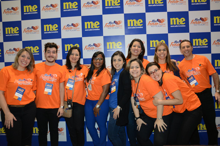 Equipe da Flytour e Latam Equipe da Flytour e Latam