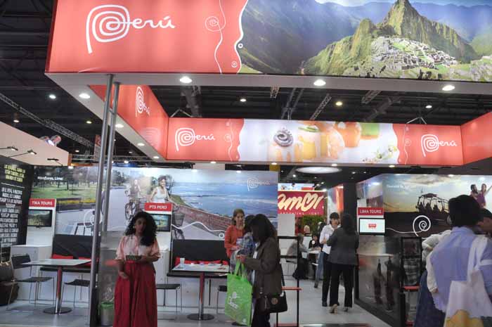 Estande do Peru