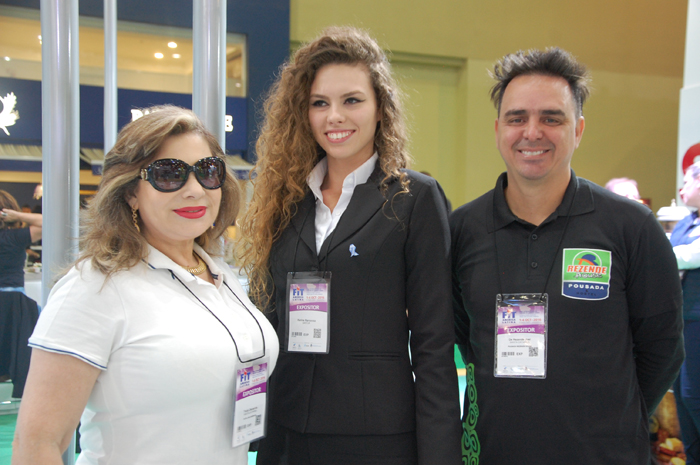 Fernanda Delatorre, do Hotel das Américas, Karina Marcovicz, do Hotel Suiça Faber, e Joel de Rezende, da Rezende House Pousada