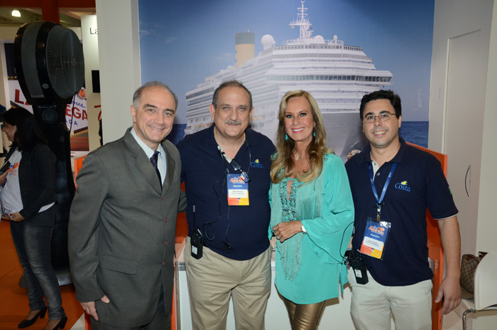 Francisco Ancona, Dario Parazzoli, Helô Pinehiro, e Fabio Guilhem, da Costa Cruzeiros Francisco Ancona, Dario Parazzoli, Helô Pinehiro, e Fabio Guilhem, da Costa Cruzeiros