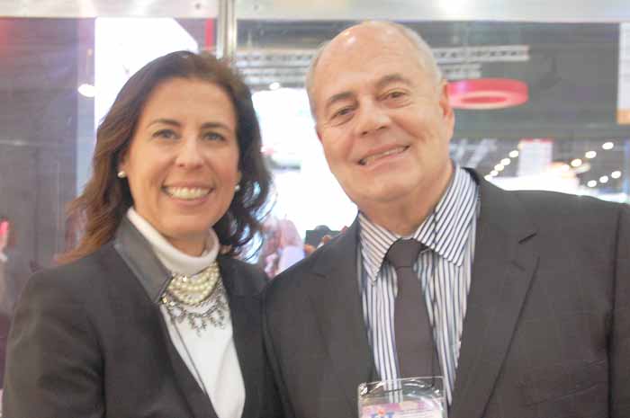 Gisele Lima, da Promo com Jose Gayoso, da Embratur