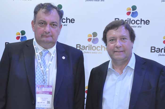 Gustavo Semmuso e Alberdo Weredilmeck, prefeiro e governador de Bariloche