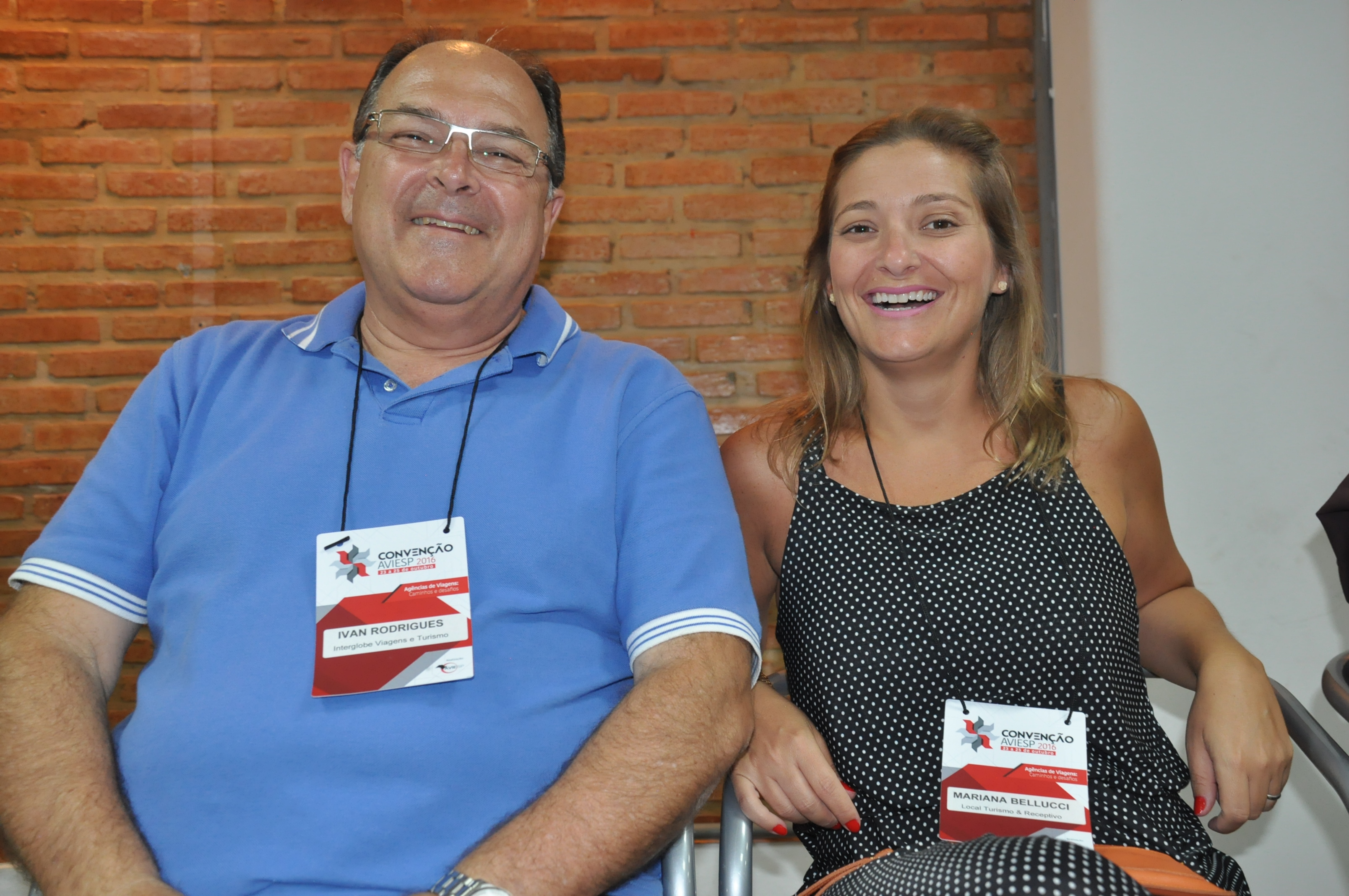 Ivan Rodrigues, da Interglobe Viagens e Mariana Belluci, da Local Turismo