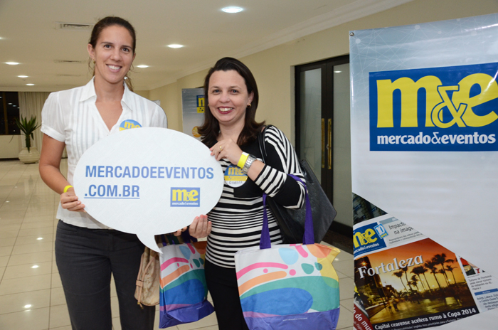 Larissa Marinsalta e DAniella Polimeni, da CT Viagens Larissa Marinsalta e DAniella Polimeni, da CT Viagens