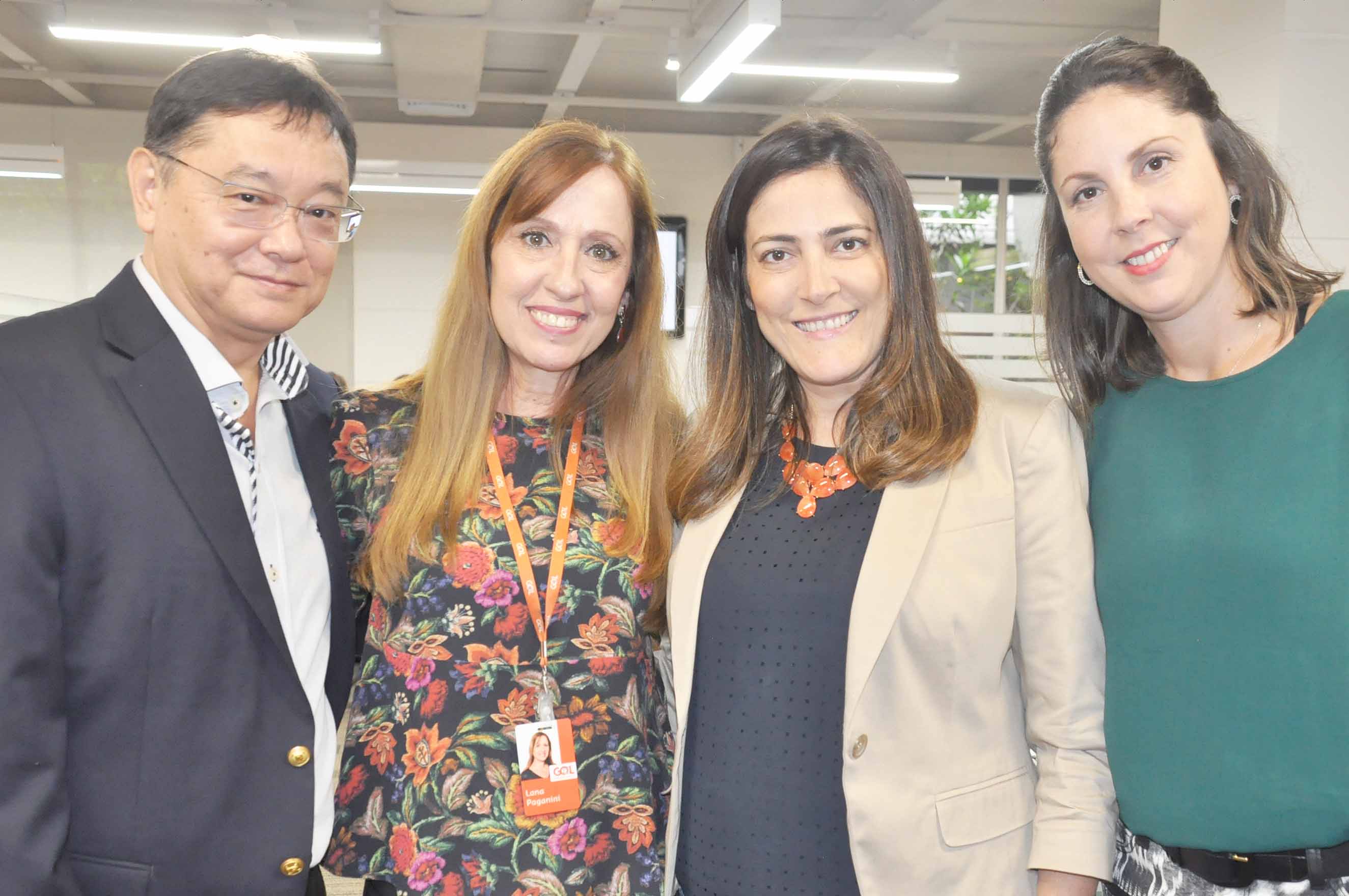 Lucio Yamashitafuji, da Aeromexico, Jana Paganini, da Gol, Gabriela Cavalheiro, da Universal e Bruna Freitas, da Aeromexico