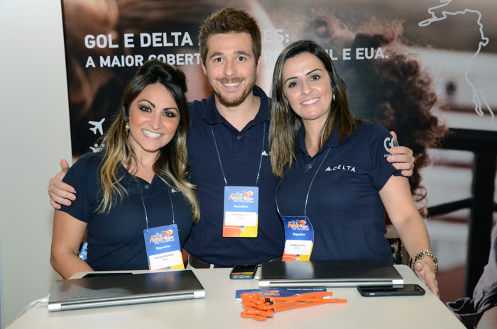 Mariana Watzeck, Danillo Barbizan, e Graziela Pinto, da Delta