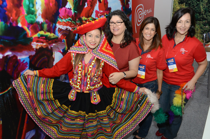 Milagros Ochoa, Cristina e Maria Teresa, do Turismo do Perú Milagros Ochoa, Cristina e Maria Teresa, do Turismo do Perú