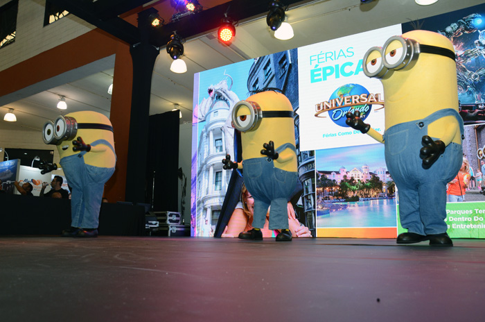 Minions fizeram dois shows durante o segundo dia Minions fizeram dois shows durante o segundo dia