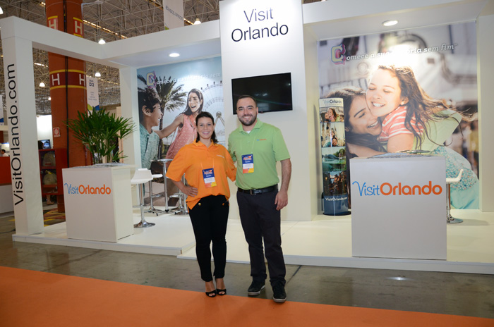 Nathalia Konig e Pedro Romio, do Visit Orlando