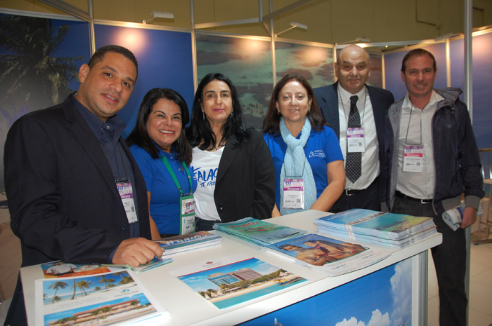 Renato Lobo, Paula Medeiros, Margarita Arieta, Susana Villanueva, Paulo Kugelma e Alejandro Seisdedos, de Maceió e Maragogi