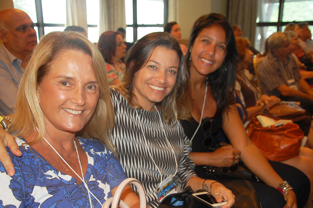 Tânia Marinho, da TM travel com Mariana Casanova e Renata Campelo, da Soul Travel Tânia Marinho, da TM travel com Mariana Casanova e Renata Campelo, da Soul Travel
