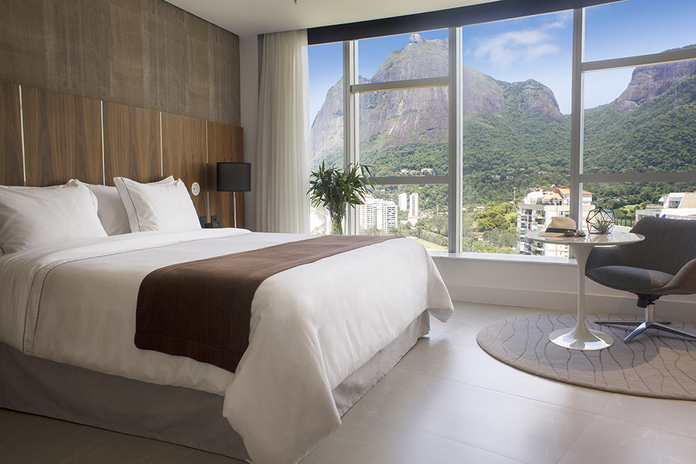 Apartamentos e suítes com vista panorâmica e todo o conforto Apartamentos e suítes com vista panorâmica e todo o conforto