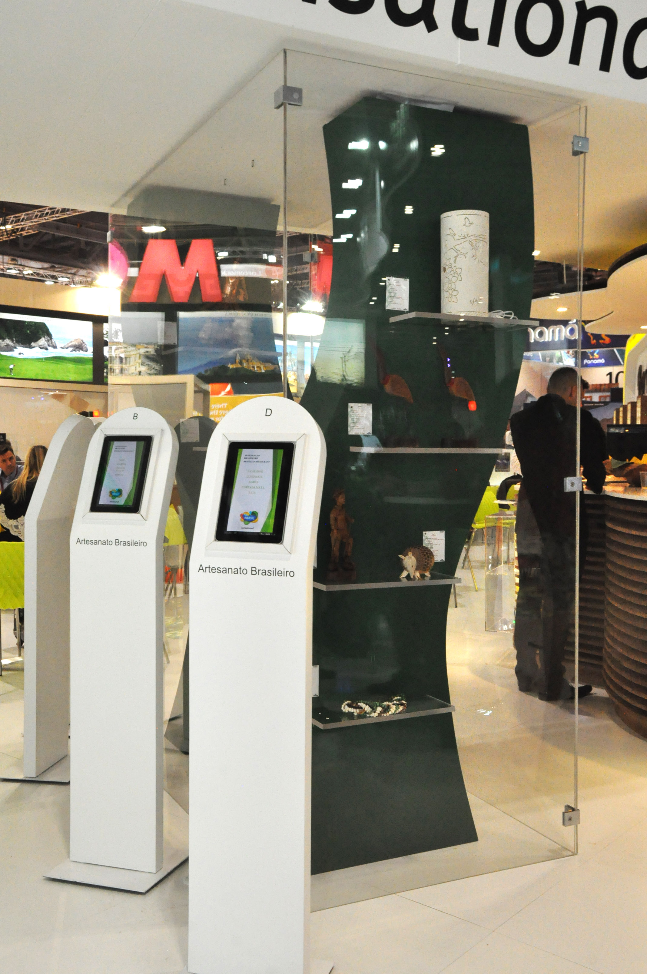 Artesanato brasileiro é destaque na WTM Artesanato brasileiro é destaque na WTM