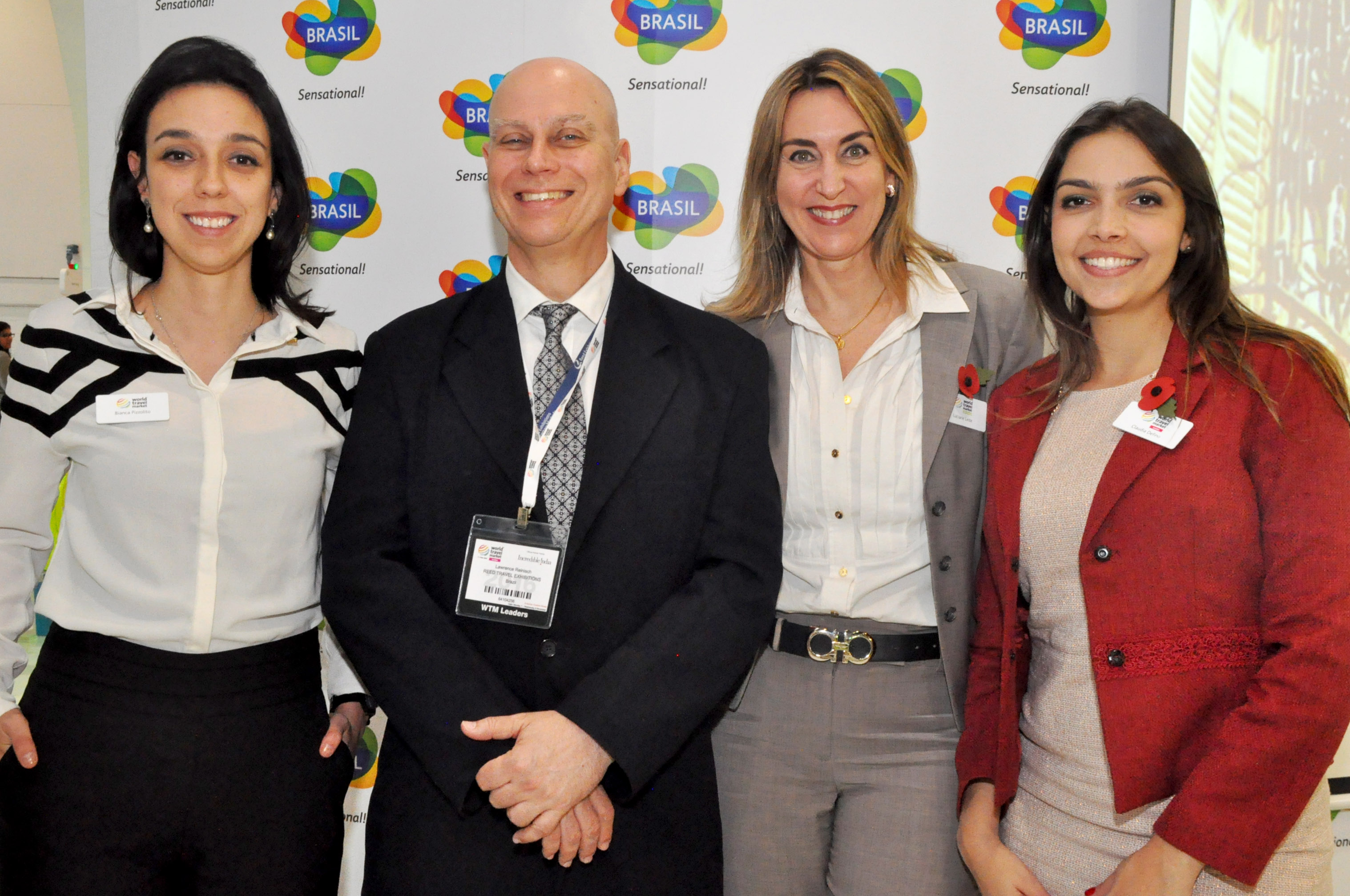 Bianca Pizzolito, Lawrence Reinisch, Luciane Leite e Claudia Defino, da WTM-LA Bianca Pizzolito, Lawrence Reinisch, Luciane Leite e Claudia Defino, da WTM-LA