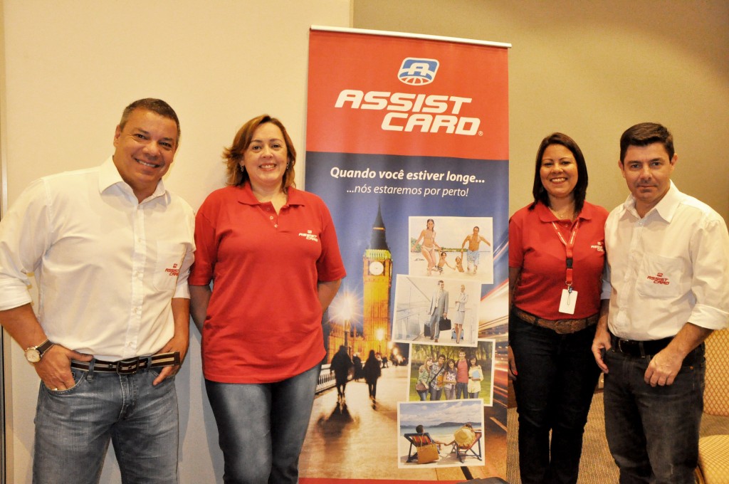 Cleiton Feijó,  Silvia Pinho, Monica Costa e Alexandre Camargo, do Assist Card