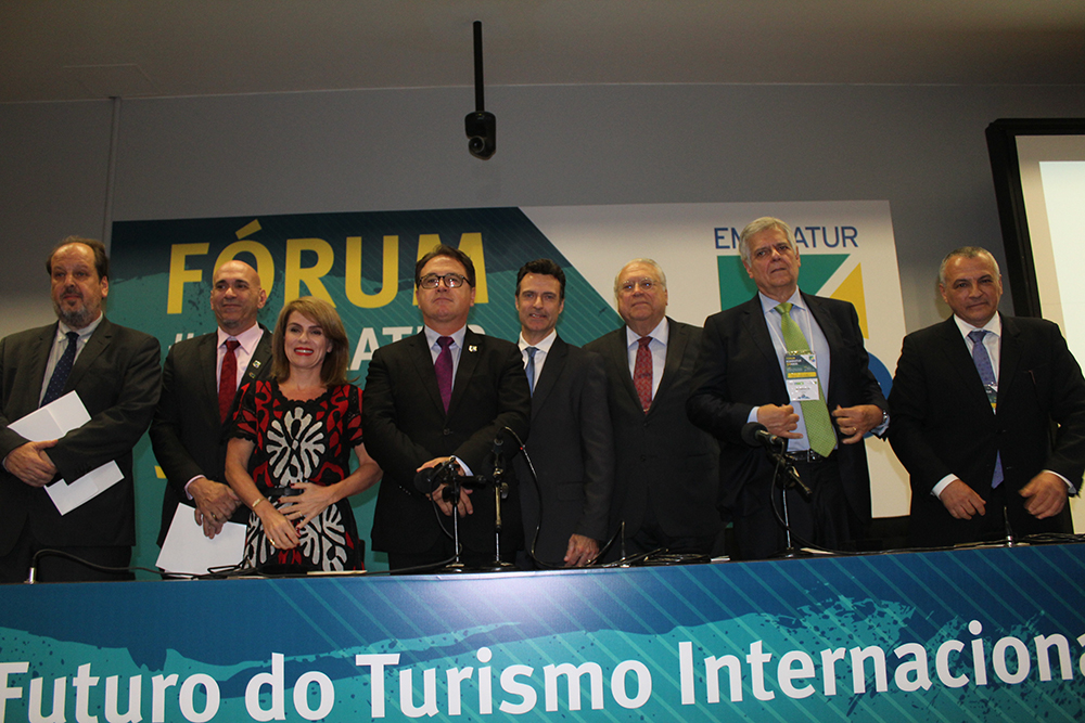Ex-presidentes da Embratur na solenidade