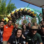 Grupo com o guia VIP Will, em frente à Kumba