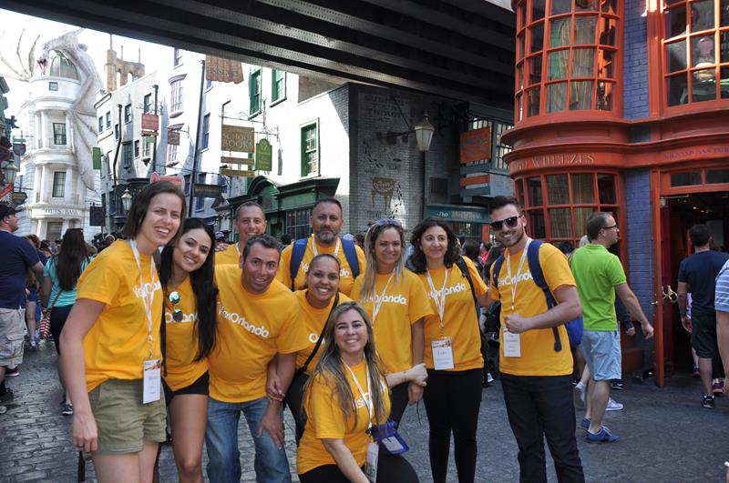 Grupo no Beco Diagonal Grupo no Beco Diagonal