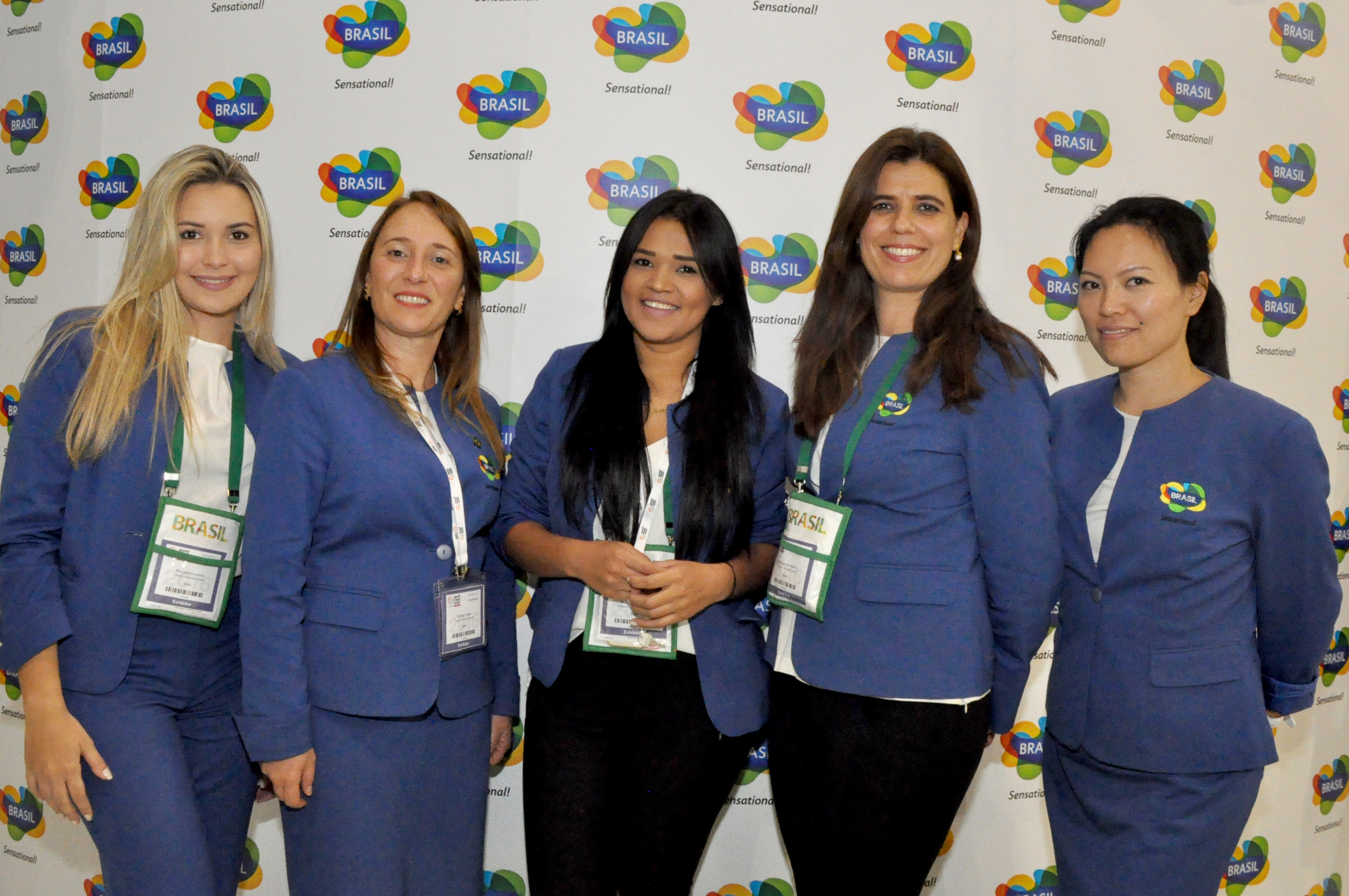 Loanna Lucenna, Rita Castelan, Lohanna Januth, Manuela Oliveira e Beatriz Arakaki, da Embratur Loanna Lucenna, Rita Castelan, Lohanna Januth, Manuela Oliveira e Beatriz Arakaki, da Embratur