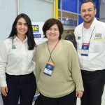 Luciana Fernandes e João Taylor, do M&E, com Jerusa hara, da Abav Nacional