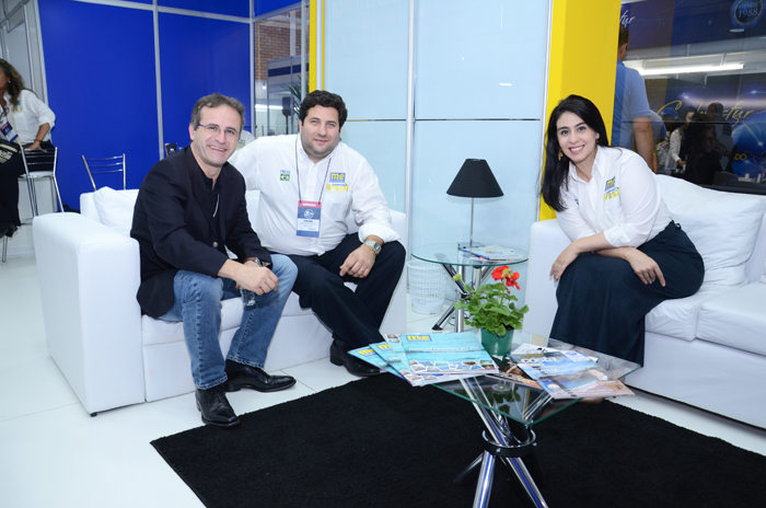 Luigi Rotuno, da ABR, Vitor Bauab e Luciana Fernandes, do M&E