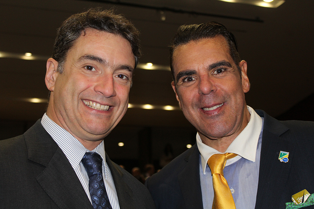 Marco Lomanto da Embratur e Carlos Villanova, da Apex
