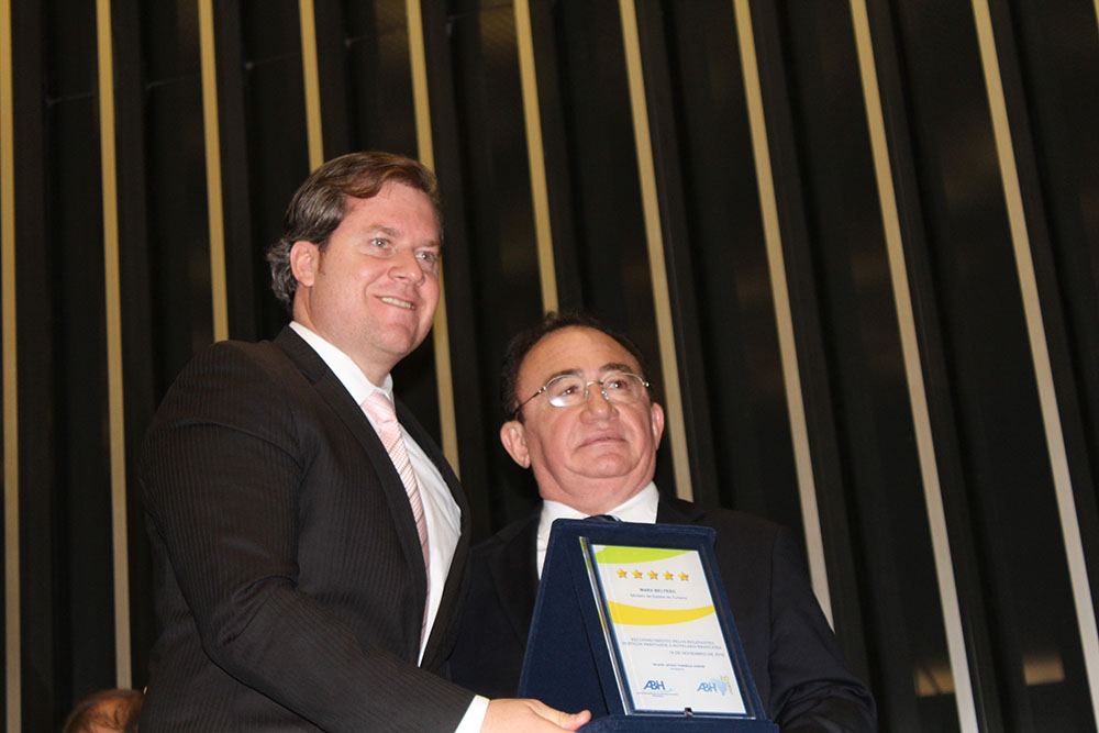 Marx Beltrão recebe sua homenagem Marx Beltrão recebe sua homenagem