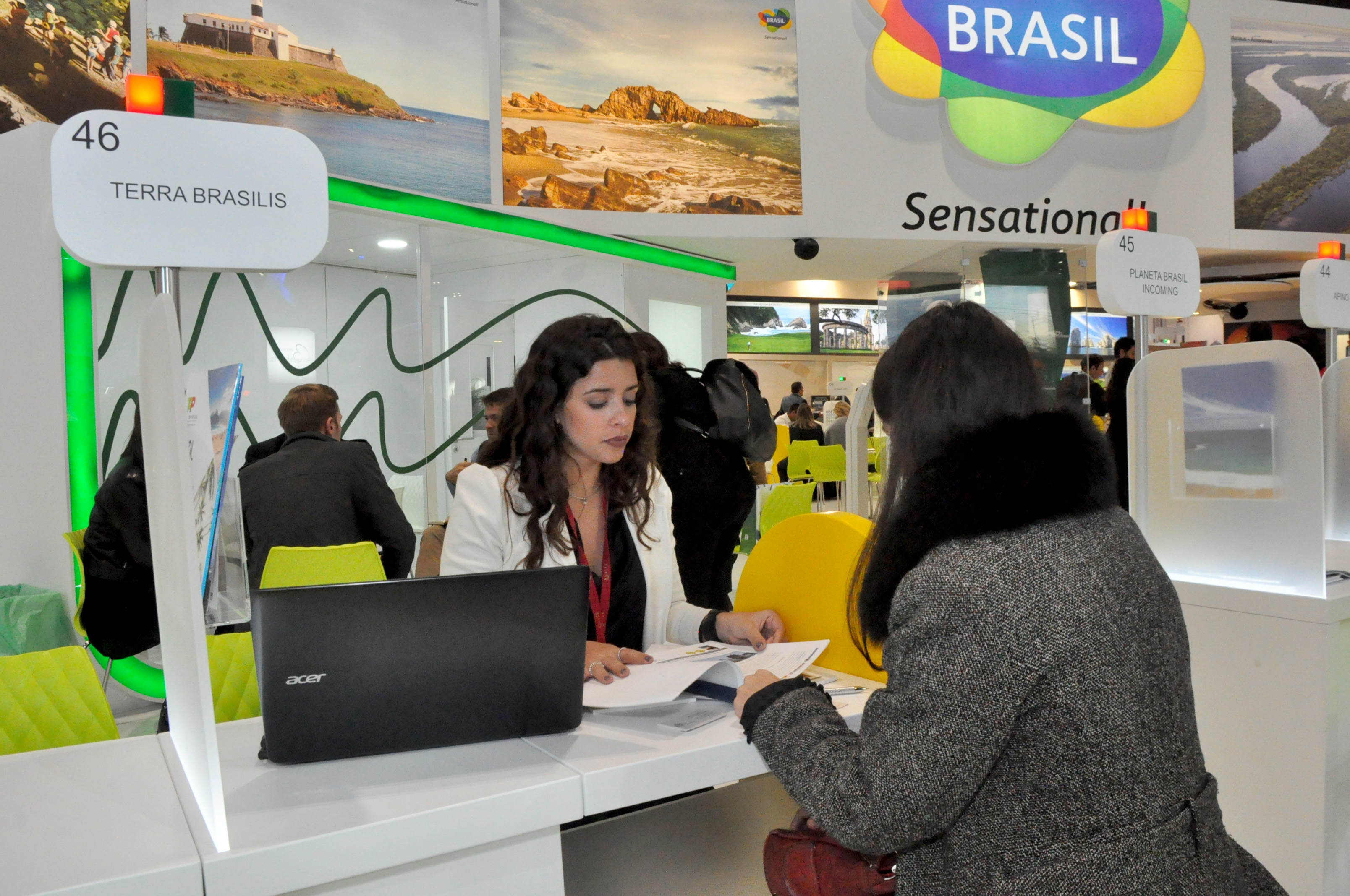 Monique Telles, da Terra Brasilis Monique Telles, da Terra Brasilis
