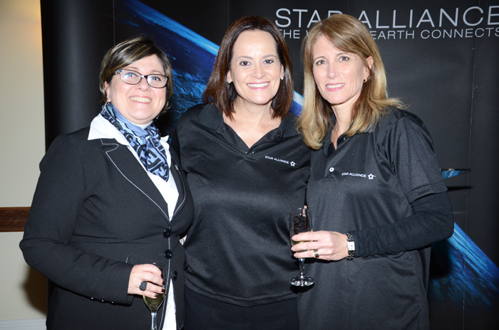 Nádia Kardouss, da CopaAirlines, Sandra Passetto, da Air Canada, e Cristina Rachee, da Lufthansa Swiss