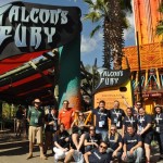 Parte do grupo do Super Fam junto à Falcon's Fury