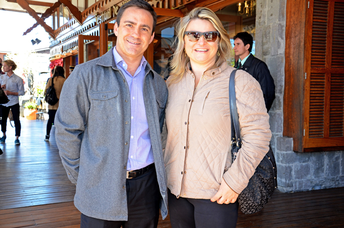 Rogerio Mendes e Fernanda Morsch, da CVC