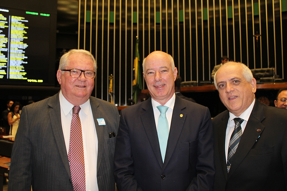 Roy Taylor com Herculano Passos e Dilson Fonseca Jatahy