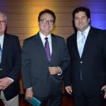 Roy Taylor, do M&E, Vinicius Lummertz, presidente da Embratur, e Vitor Bauab, do M&E