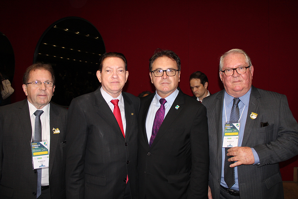 Valdir Walendowsky, Edinho Paes, Vinícius Lummertz e Roy Taylor
