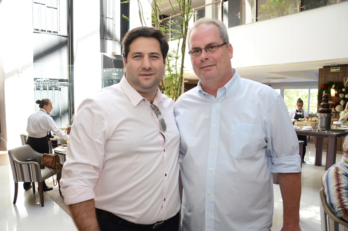 Vitor Bauab, do M&E, e Gustavo Luck, da Luck Receptivo