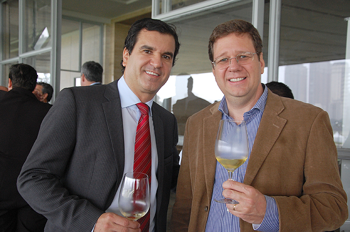 Arnaldo Levandowksi, da MGM com Luis Hess, do BB Turismo