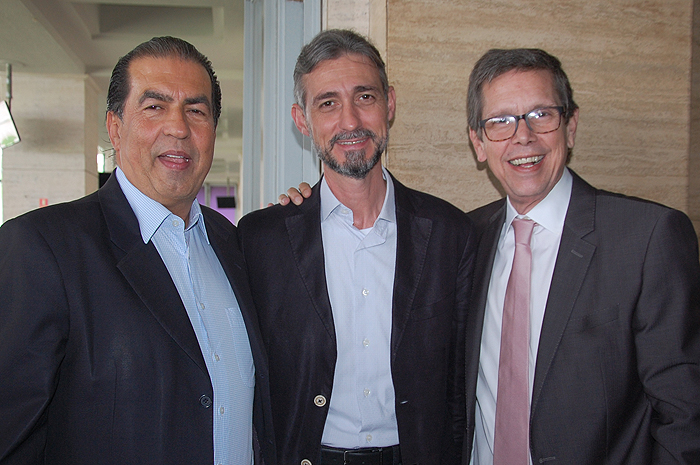 Juca Lins, da Esferatur, Giancarlo Alcalai, da Gol, e Cassio Oliveira, da Ancoradouro