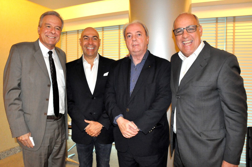 Martinho Moura, presidente da Anntur, Marcelo Alves, futuro presidente da Riotur, Nilo Felix, secretário de Turismo do RJ, e Roberto Maciel, do Lagoon Gourmet