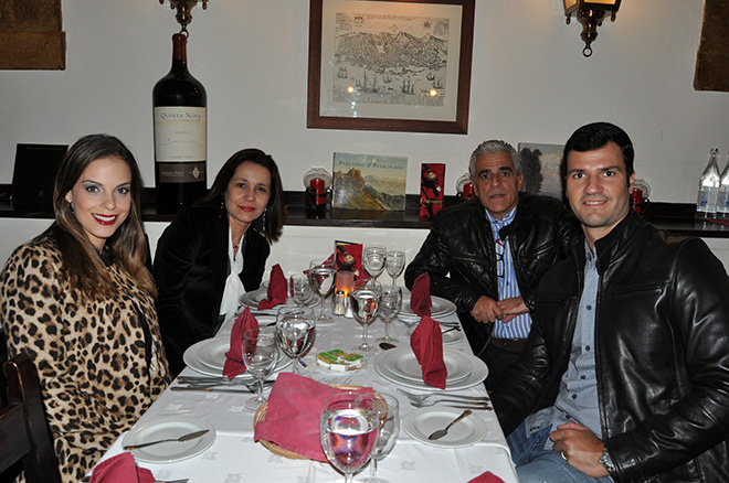 Rubens Schuartzmann com sua esposa Aline com Balsamão e sua esposa Liliani Rubens Schuartzmann com sua esposa Aline com Balsamão e sua esposa Liliani