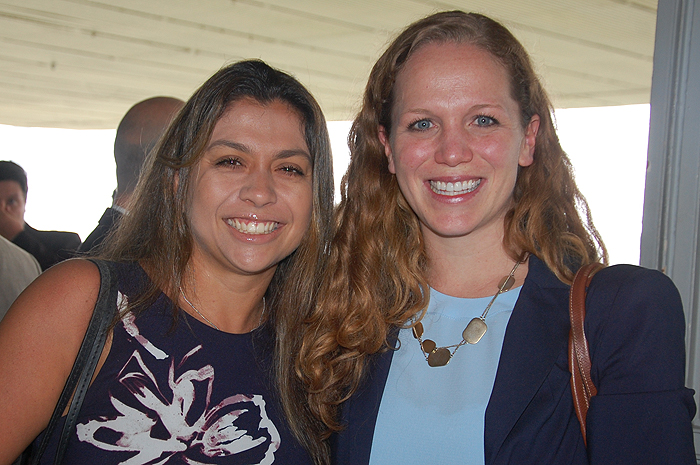 Sabrina Bull, da Copastur, com Amelia DeLuca, da Delta