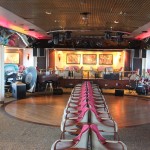 Salão Randez-vous , conta com bar e espaço para dança