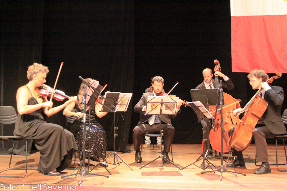 Apresentação de música na cerimônia Apresentação de música na cerimônia