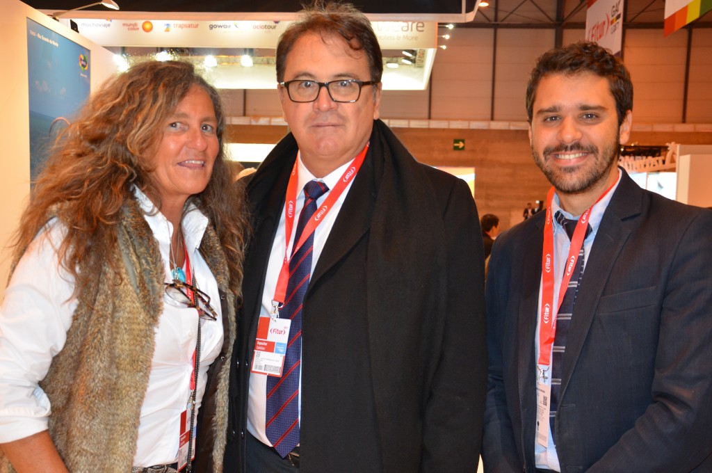 Mari Masgrau, do M&E, Vinícius Lummertz, da Embratur, e Jean-Brunno Gillot, da Cap Amazon